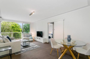 Modern 2 bedroom Apartment in Mosman Sydney